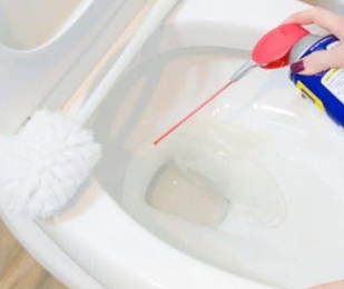 From Stains to Stuck Zippers: 20 WD-40 Hacks You Didn’t Know Existed
